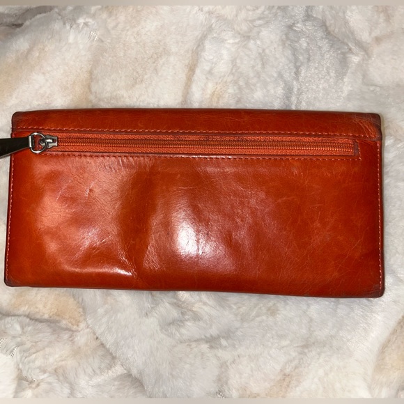 Hobo Leather Wallet - Picture 2 of 10